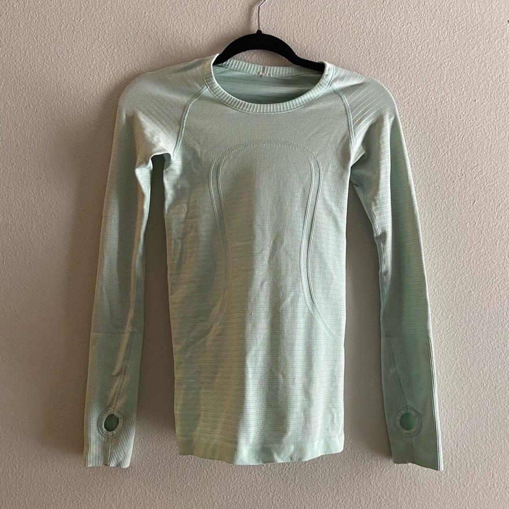 Lululemon long sleeve